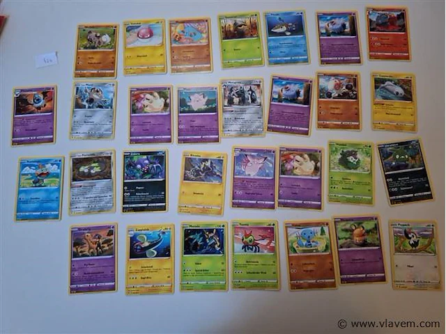 Pokémon cards - afbeelding 1 van  9