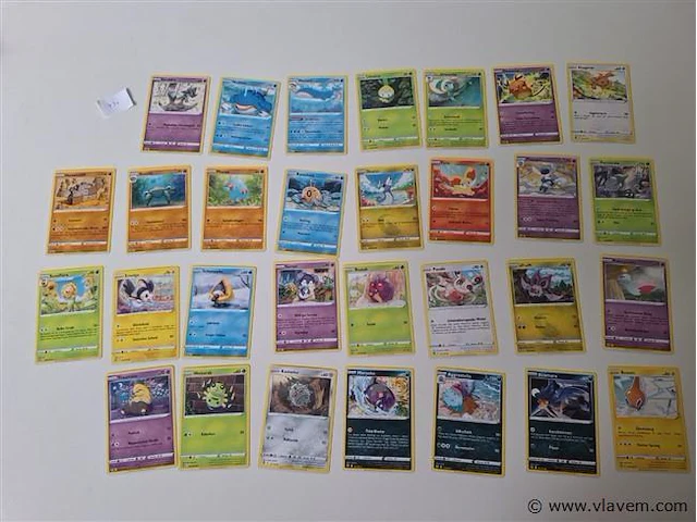 Pokémon cards - afbeelding 1 van  9