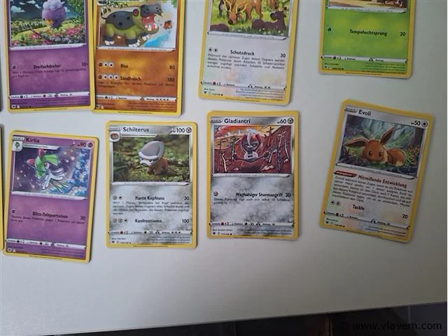 Pokémon cards - afbeelding 6 van  9