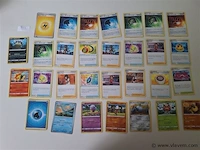 Pokémon cards - afbeelding 1 van  9