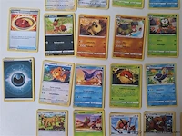 Pokémon cards - afbeelding 4 van  9