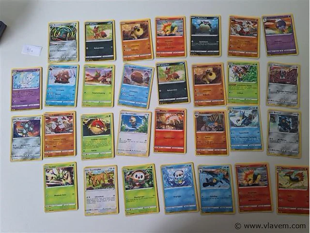 Pokémon cards - afbeelding 1 van  9