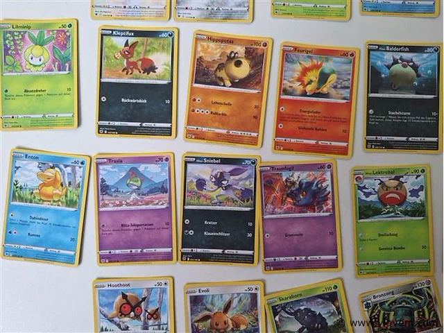 Pokémon cards - afbeelding 4 van  9