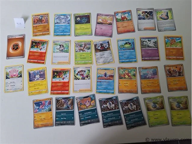 Pokémon cards - afbeelding 1 van  9