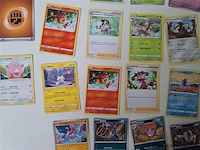 Pokémon cards - afbeelding 4 van  9