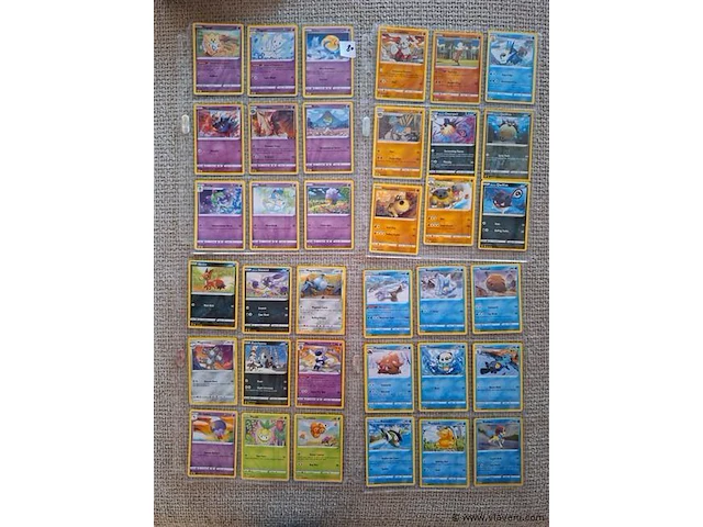 Pokémon cards - afbeelding 1 van  7