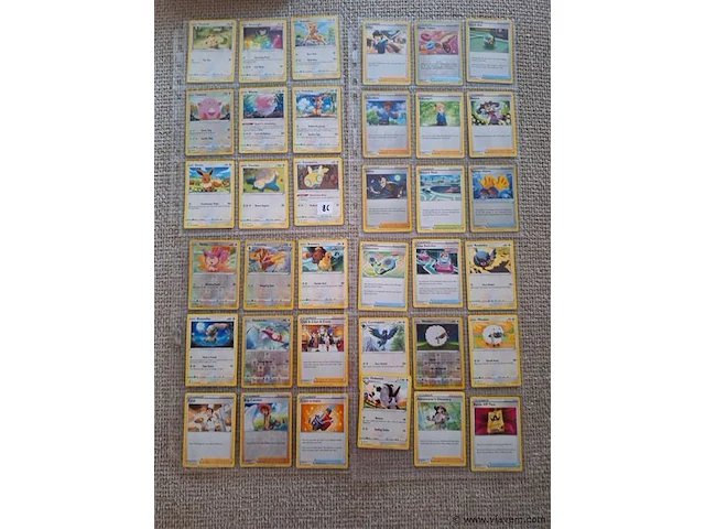 Pokémon cards - afbeelding 1 van  7