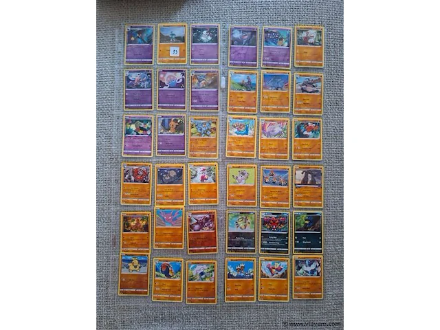 Pokémon cards - afbeelding 1 van  7