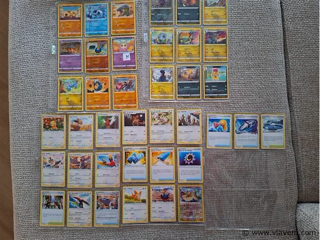 Pokémon cards - afbeelding 1 van  7