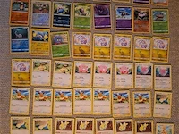 Pokémon cards - afbeelding 1 van  7