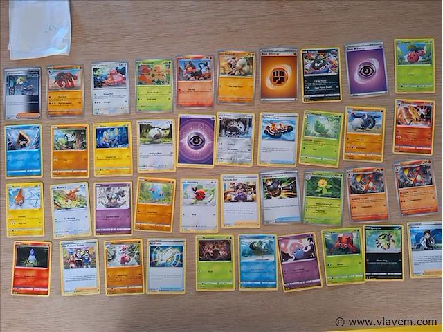 Pokémon cards - afbeelding 1 van  8