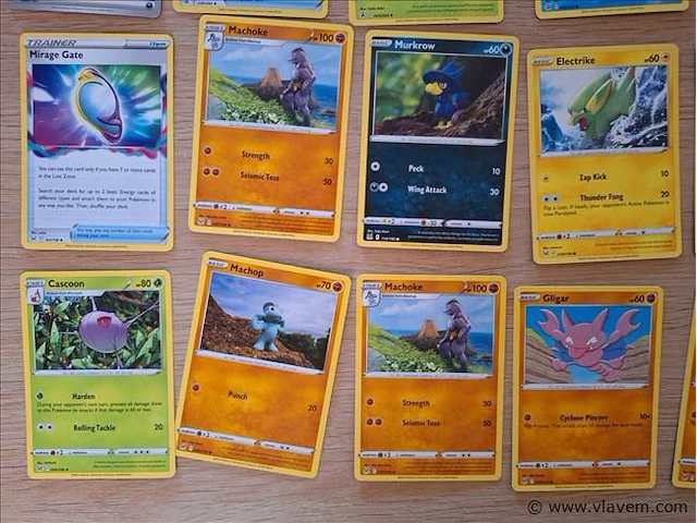 Pokémon cards - afbeelding 4 van  8