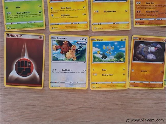 Pokémon cards - afbeelding 4 van  8