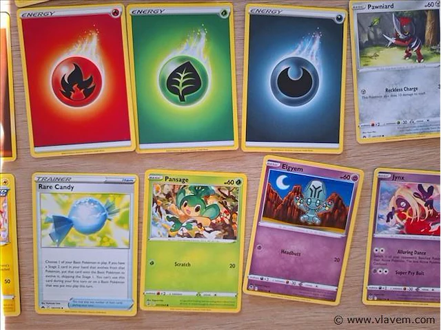 Pokémon cards - afbeelding 5 van  8