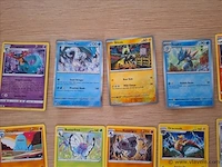 Pokémon cards - afbeelding 2 van  8