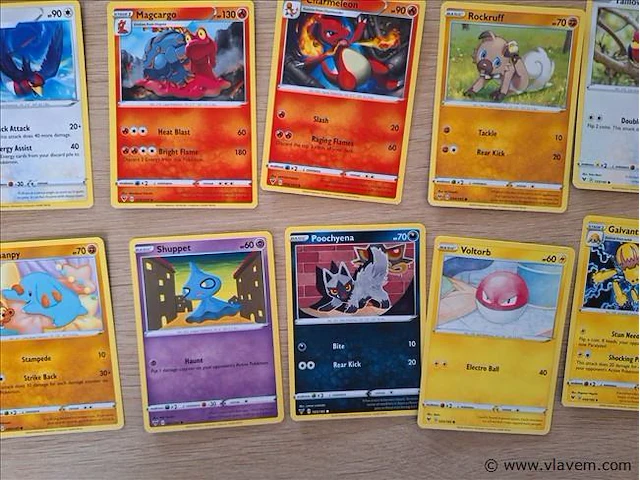 Pokémon cards - afbeelding 4 van  8