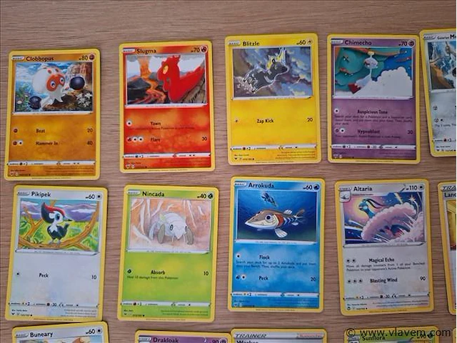 Pokémon cards - afbeelding 2 van  8