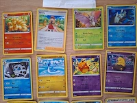 Pokémon cards - afbeelding 2 van  8