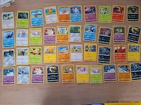 Pokémon cards - afbeelding 1 van  8