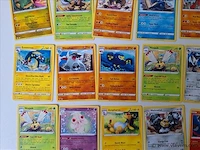 Pokémon cards - afbeelding 3 van  8