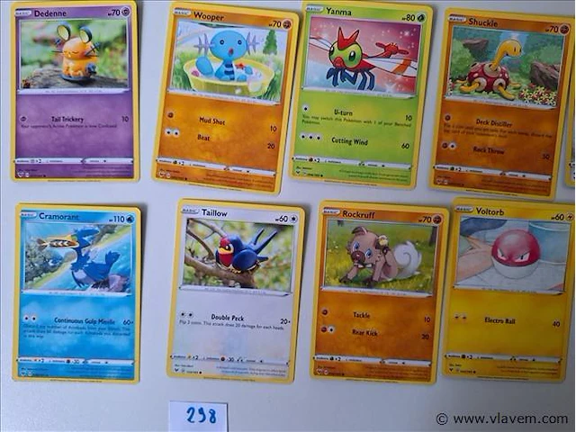 Pokémon cards - afbeelding 4 van  8