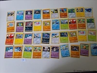 Pokémon cards - afbeelding 1 van  8