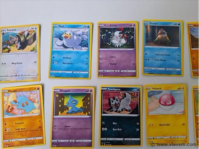 Pokémon cards - afbeelding 2 van  8