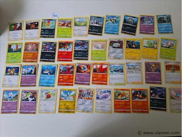 Pokémon cards - afbeelding 1 van  8