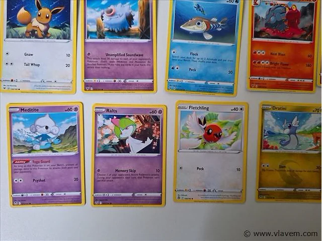 Pokémon cards - afbeelding 4 van  8