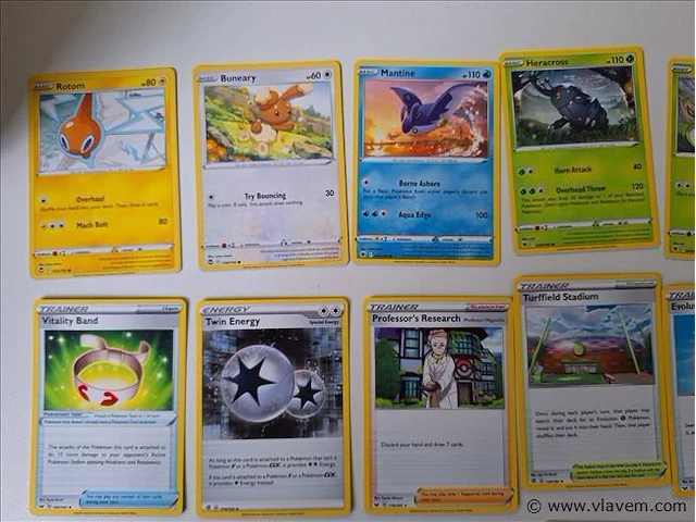 Pokémon cards - afbeelding 2 van  8