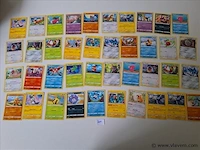 Pokémon cards - afbeelding 1 van  8