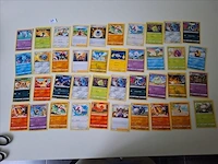 Pokémon cards - afbeelding 1 van  8