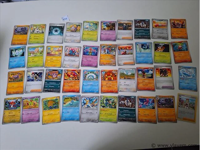 Pokémon cards - afbeelding 1 van  8