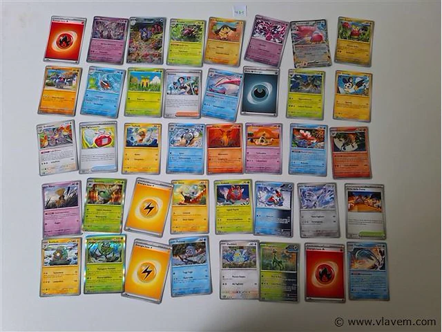 Pokémon cards - afbeelding 1 van  8