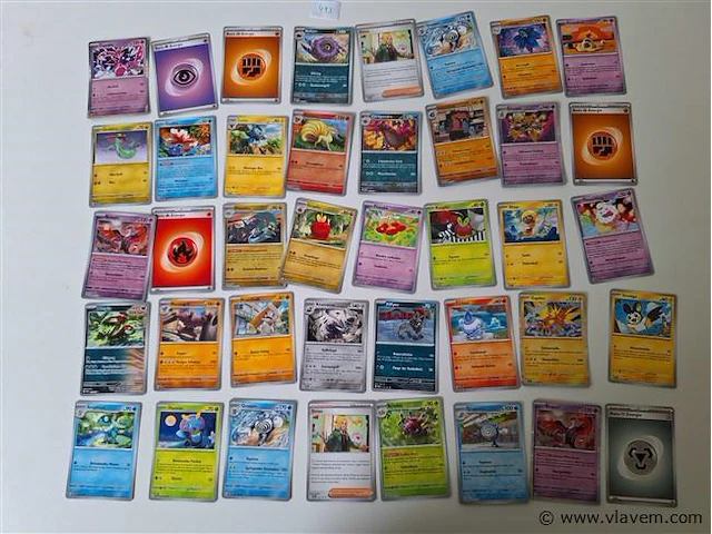 Pokémon cards - afbeelding 1 van  8