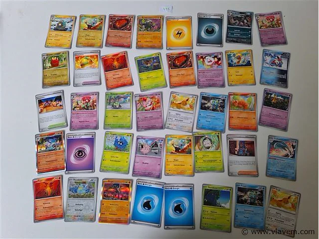 Pokémon cards - afbeelding 1 van  8