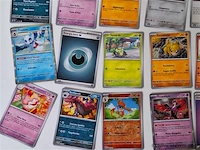 Pokémon cards - afbeelding 4 van  8