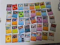 Pokémon cards - afbeelding 1 van  8