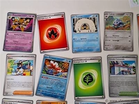 Pokémon cards - afbeelding 2 van  8