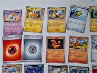 Pokémon cards - afbeelding 2 van  8