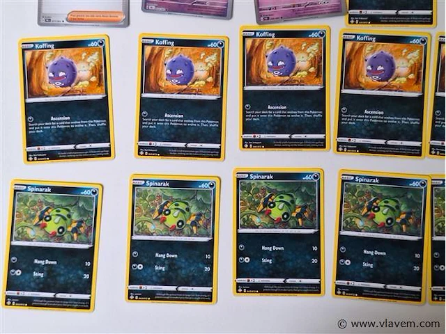 Pokémon cards - afbeelding 4 van  8