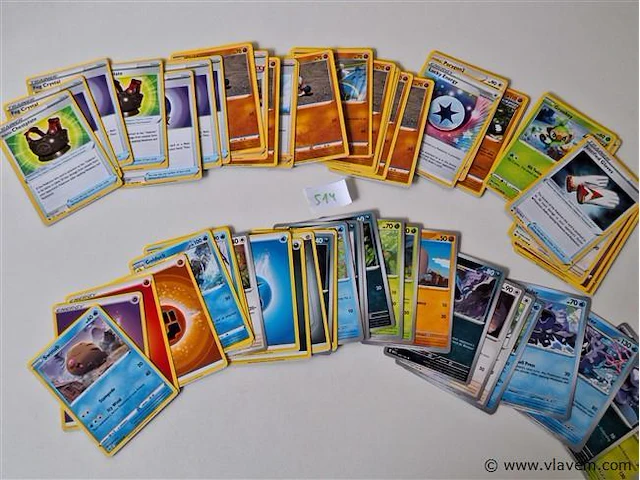 Pokémon cards - afbeelding 1 van  5