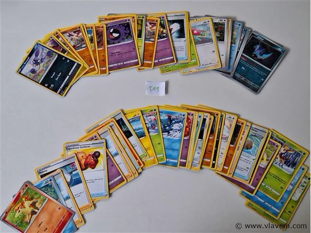 Pokémon cards - afbeelding 1 van  5