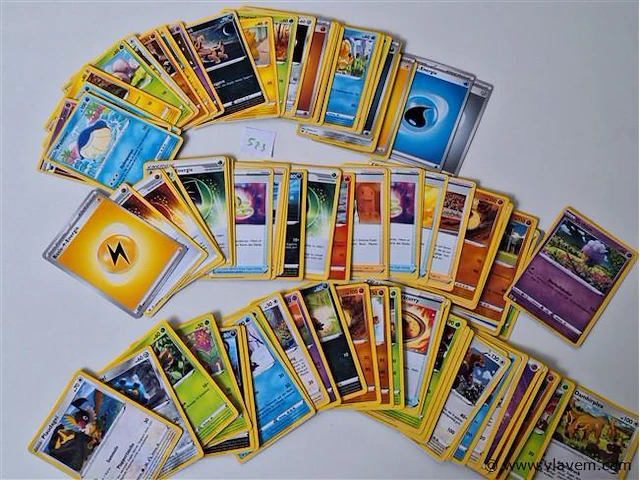 Pokémon cards - afbeelding 1 van  6