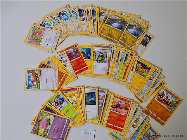 Pokémon cards - afbeelding 1 van  6