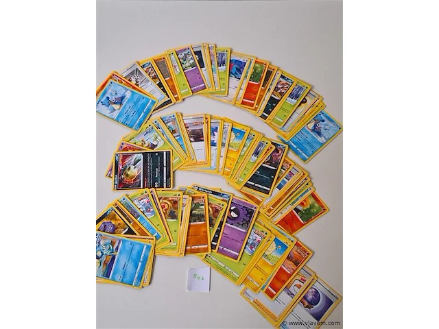 Pokémon cards - afbeelding 1 van  6