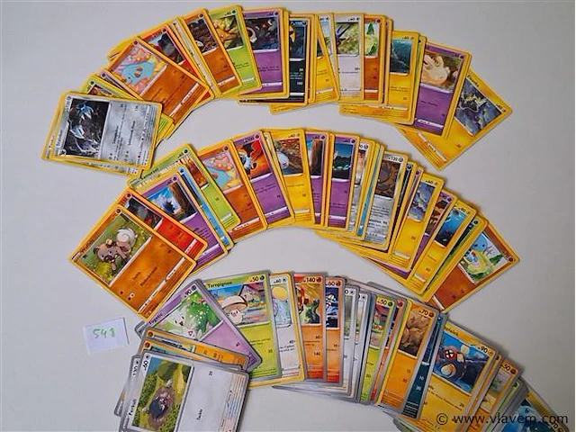 Pokémon cards - afbeelding 1 van  6