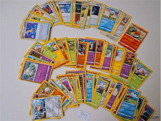 Pokémon cards - afbeelding 1 van  6