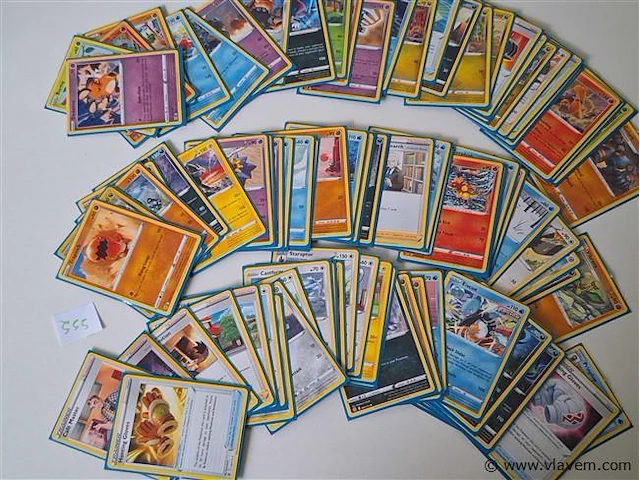 Pokémon cards - afbeelding 1 van  7