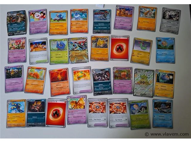 Pokémon cards - afbeelding 1 van  8